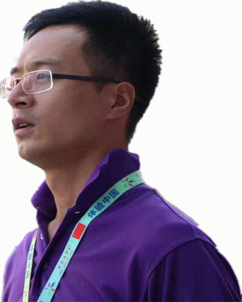 馨明拓展团建师-周平老师